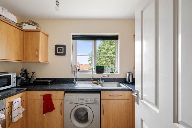44 Caesar Road, Lincoln photo 3
