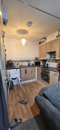 136, Victoria Road, London photo 5