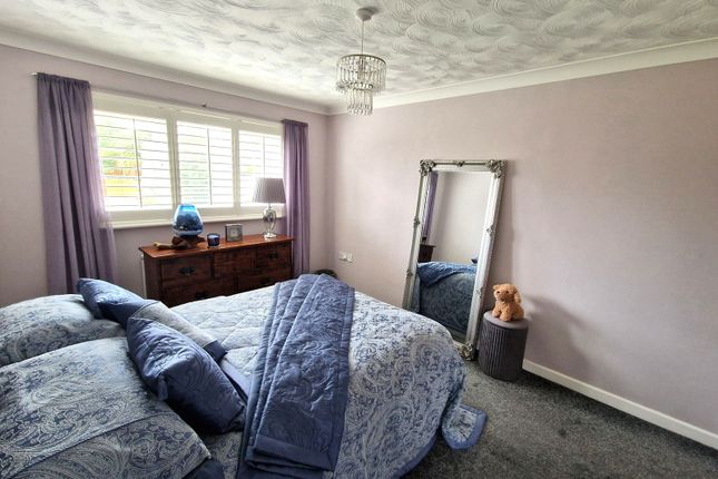 9, Chaucer Rise, Exmouth photo 4