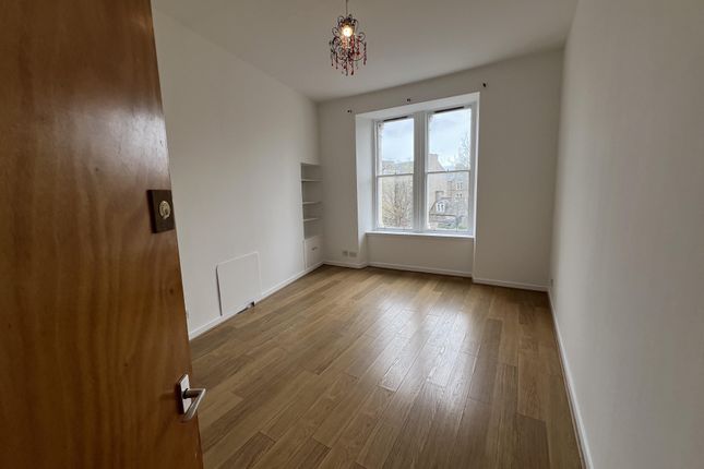 Flat to rent in 1/L, 289 Hawkhill, Dundee