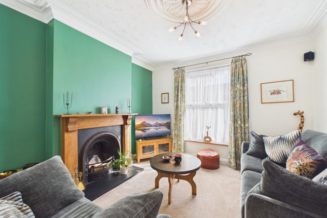 137, Lodge Causeway, Bristol photo 3
