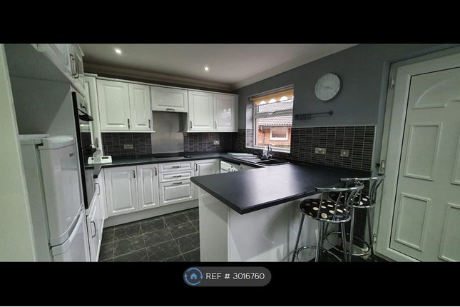 Cross St, Gateshead photo 5