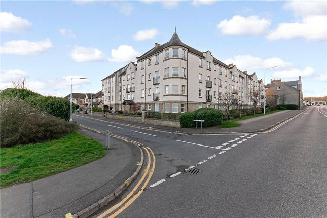Flat for sale in Halley's Court, Kirkcaldy