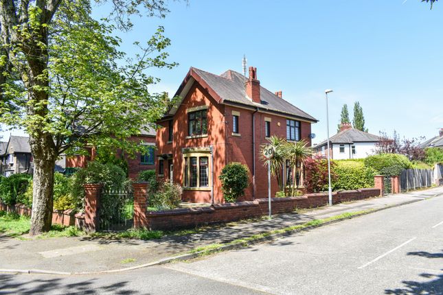 Thumbnail Detached house for sale in Egerton Road, Ashton-On-Ribble, Preston