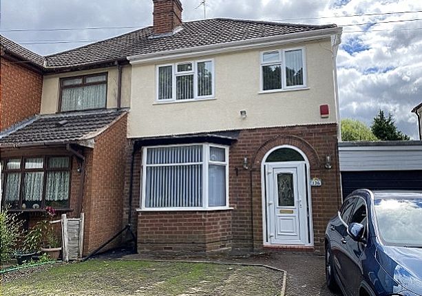 Thumbnail Semi-detached house to rent in Henwood Road, Compton, Wolverhampton