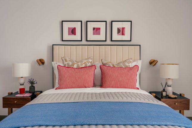 41 Park Modern, 123, Bayswater Road, London photo 5