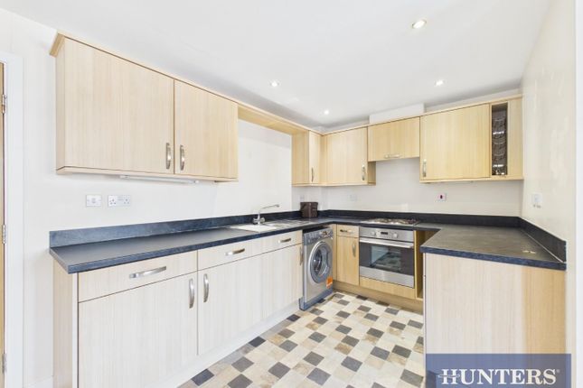 Flat 4, 109, Promenade, Bridlington photo 4