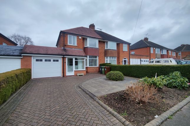 Thumbnail Property to rent in Windsor Drive, Solihull
