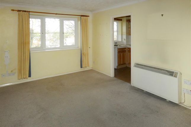 18 Thornton Court, Guildford Road, Rustington photo 2