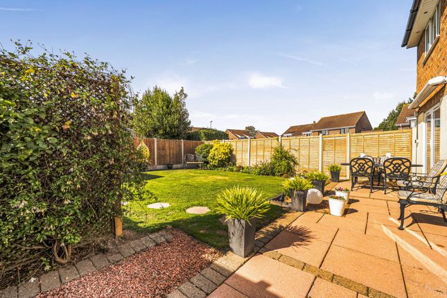 23 Spindleberry Grove, Bristol photo 4