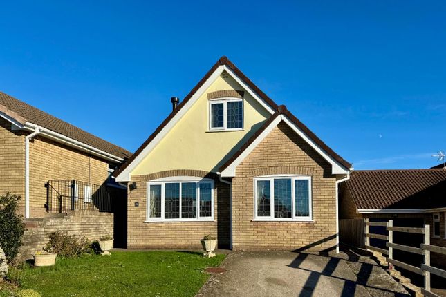 Thumbnail Detached house for sale in Bassett Road, Sully, Penarth