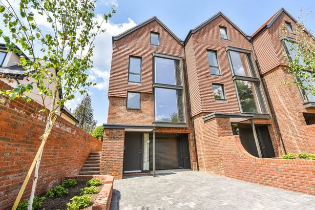 Thumbnail End terrace house for sale in Vicarage Hill, Alton, Hampshire