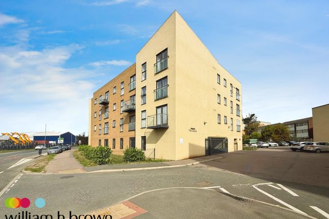 Dock Road, TILBURY photo 5