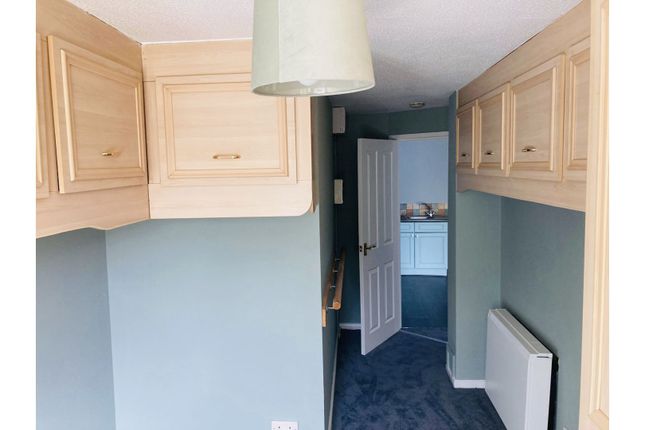 Flat for sale in Peach Bank, Middleton, Manchester