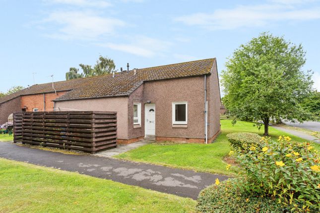 Thumbnail Bungalow for sale in Sealock Court, Grangemouth