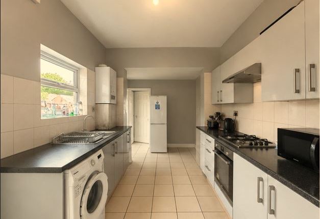 137, Machon Bank, Sheffield photo 5