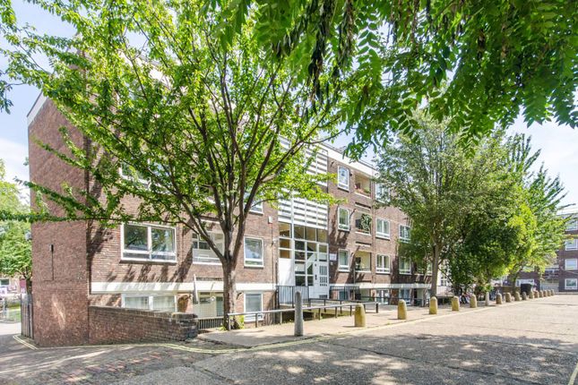Flat to rent in Chichester Road, Little Venice, London