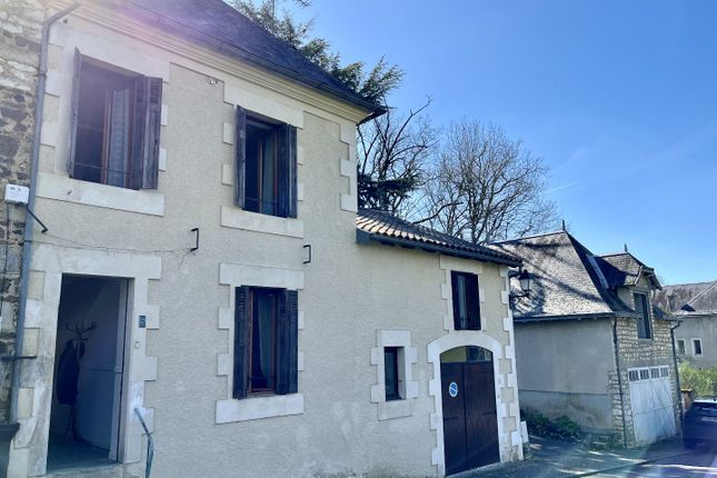 Property for sale in L Isle Jourdain, Vienne, France
