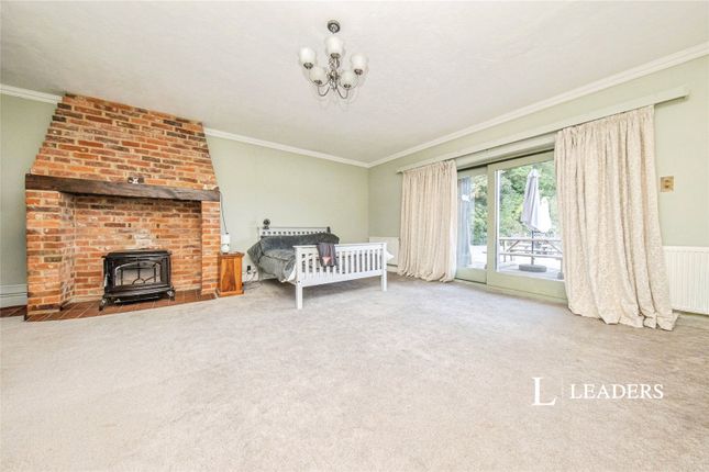 Studio house on New Road, Colchester, £1,095/mo