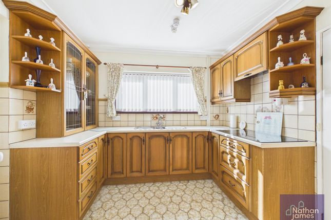 28, Birbeck Road, Caldicot photo 4
