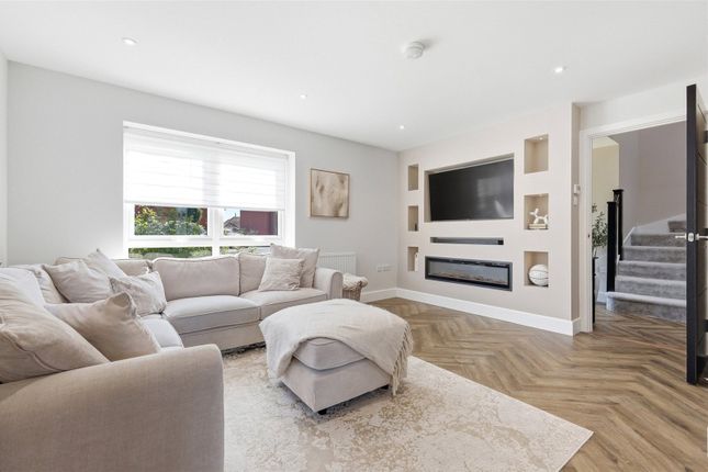 20, Turbot Drive, Great Wakering photo 3