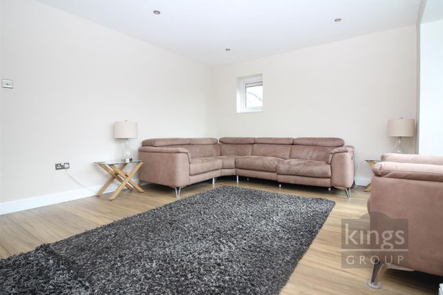 Flat for sale in Red Willow, Harlow