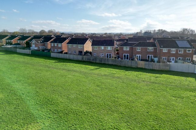 22, Alder Way, Melksham photo 2