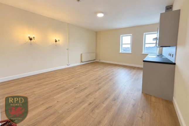 Flat 18, 11, Station Road, Swansea photo 2