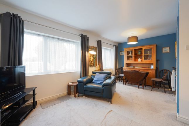 2, Springfields, West Bridgford photo 4