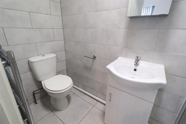 Room to rent in Humber Avenue, Stoke, Coventry