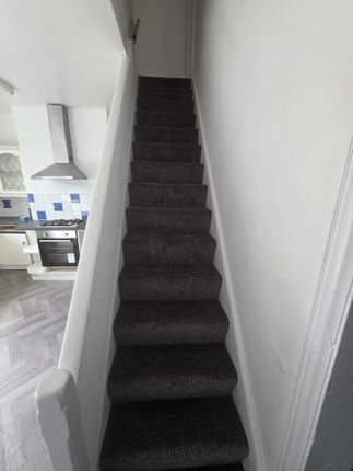 2, Albert Place, Colwyn Bay photo 5