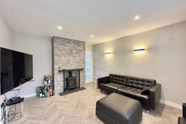 6, Loweswater Drive, Loughborough photo 4