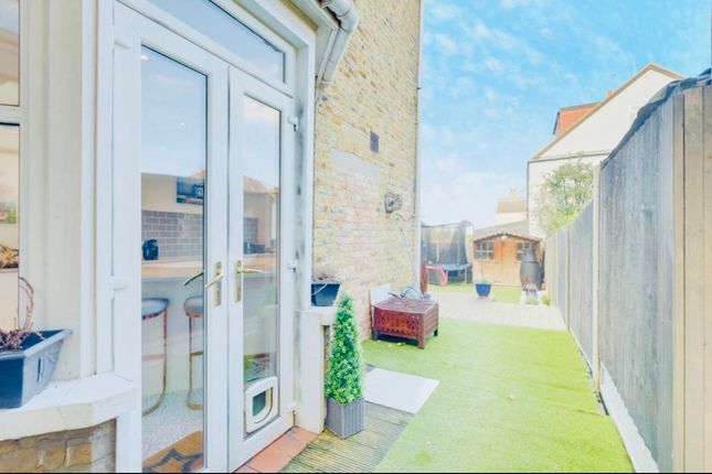 End terrace house for sale in Pall Mall, Leigh-On-Sea