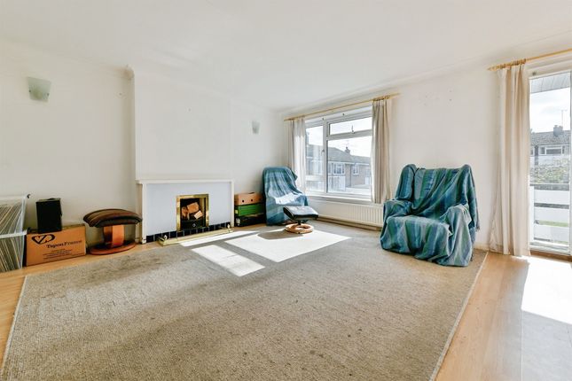 7, Tudor Court, Hitchin photo 4