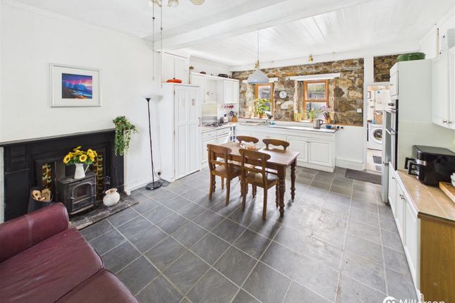 Chy-An-Scol, Maynes Row, Camborne photo 3