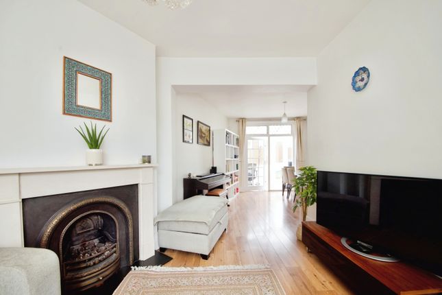 Cottage for sale in Highfield Road, London