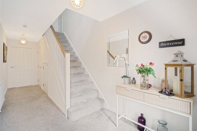 31, Peggy Hill, Mauchline photo 4