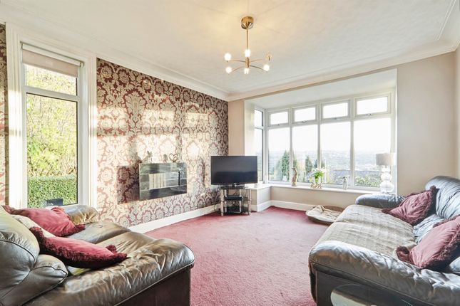 12, Barley Cote Grove, Keighley photo 3