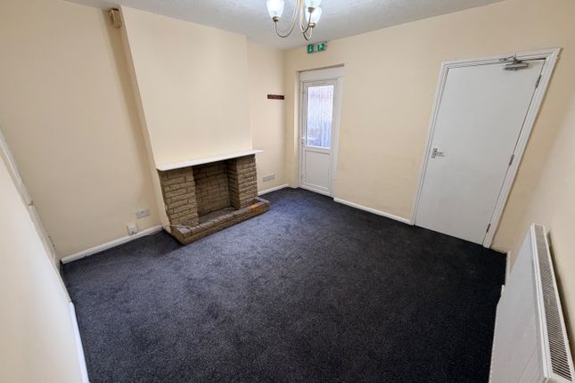 Luton, Bedfordshire photo 3