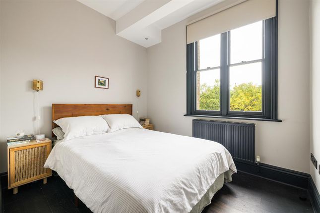 26 Ritson Road, Dalston photo 4