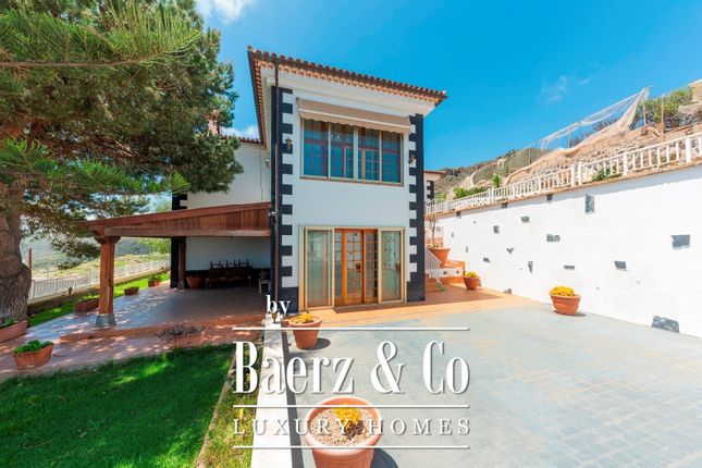 Thumbnail Villa for sale in Arona, Santa Cruz De Tenerife, Spain