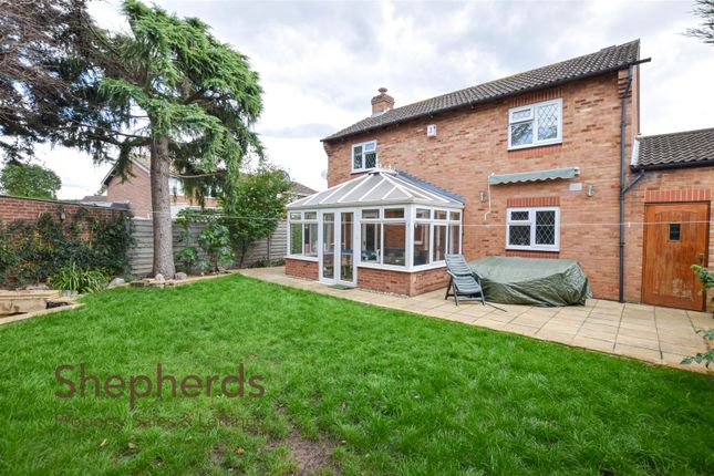 Thumbnail Link-detached house for sale in Oakview Close, West Cheshunt