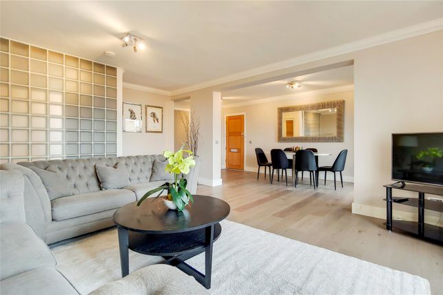 Property to rent in St. Johns Wood Park, London