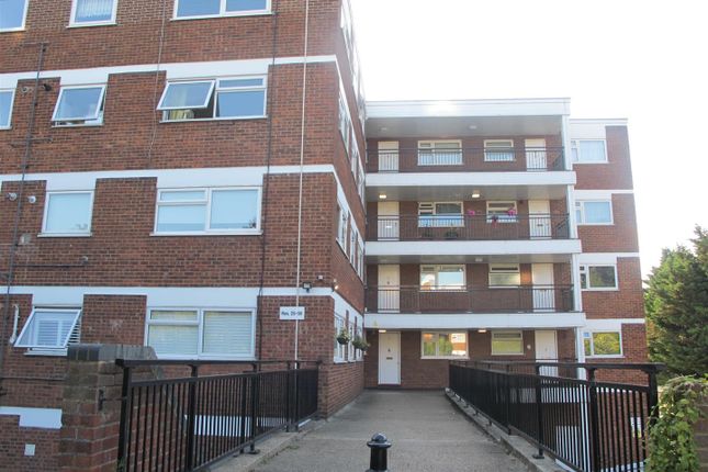 Flat for sale in Lynwood Close, London
