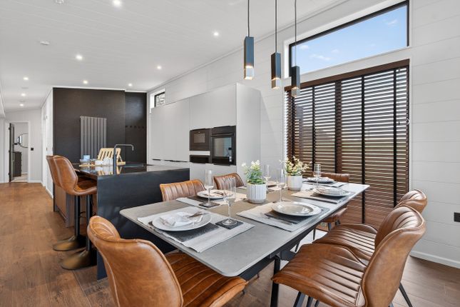 Seasons Holidays, 101 Peak View, Peakview, Whitbarrow Residences, Penrith photo 4