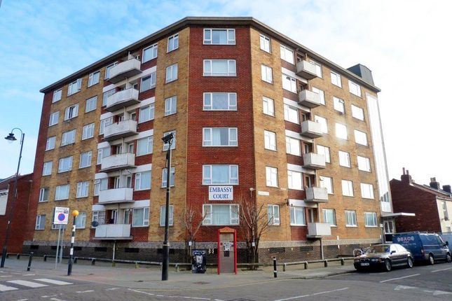 Thumbnail Flat to rent in Bramble Road, Southsea