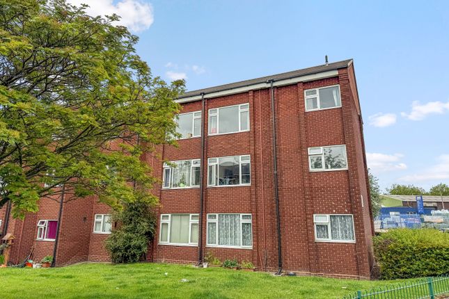 2-bed flat on 29 Station Street, Walsall, £60,000