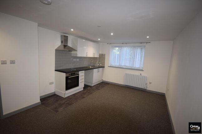 Thumbnail Flat to rent in |Ref: R199912|, Clifton Road, Southampton