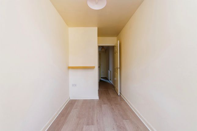 Flat for sale in Middleton Road, Salisbury