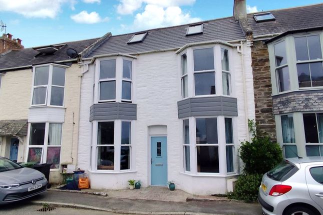 Thumbnail Terraced house for sale in Golf Terrace, Newquay